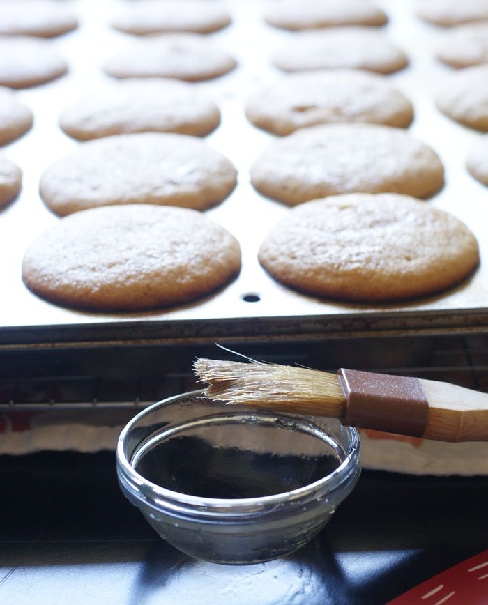 Hazelnut Cappuccino Cupcakes (aka Where I Fall in Love with 7Minute
